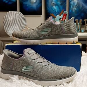 Skechers Slip Ins Women's Sz 8.5 sneakers Shoes